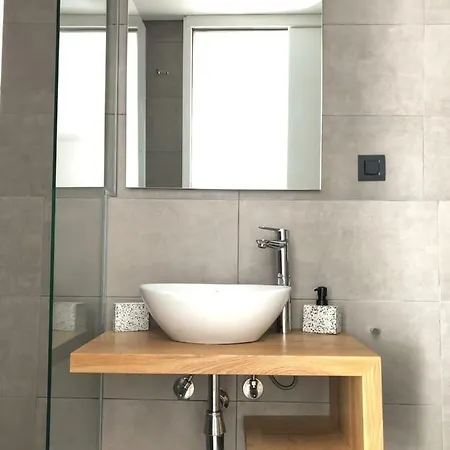 Apartment Odysseas &