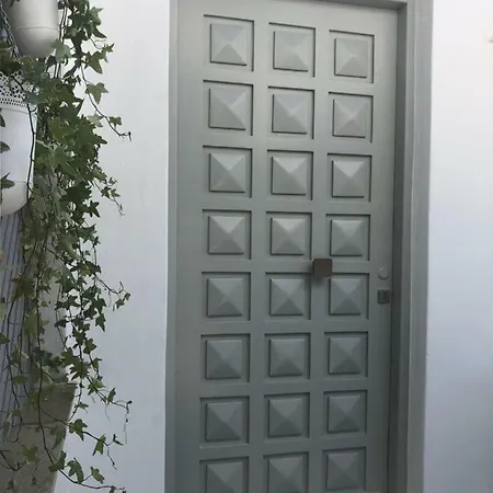 Apartamento Odysseas & Naousa (Paros)